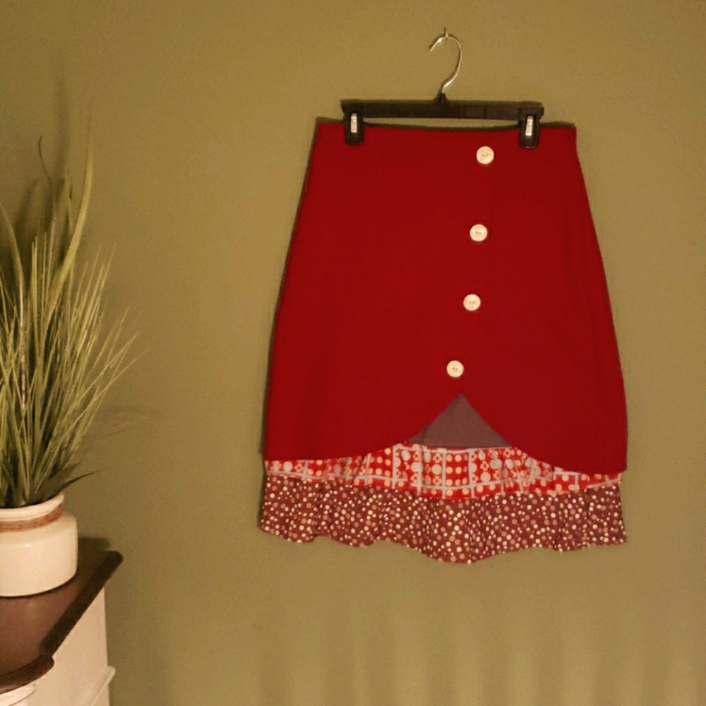 NWOT Beautiful Red Felt Pencil Skirt